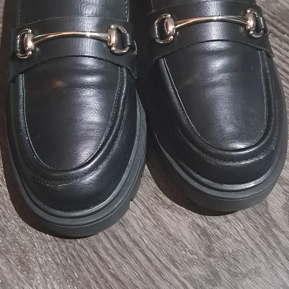 NWOB ESPIRIT Alina Horse Bit Loafers Black Faux Leather Y2K Chunky Sole Heel 7 - Picture 12 of 13
